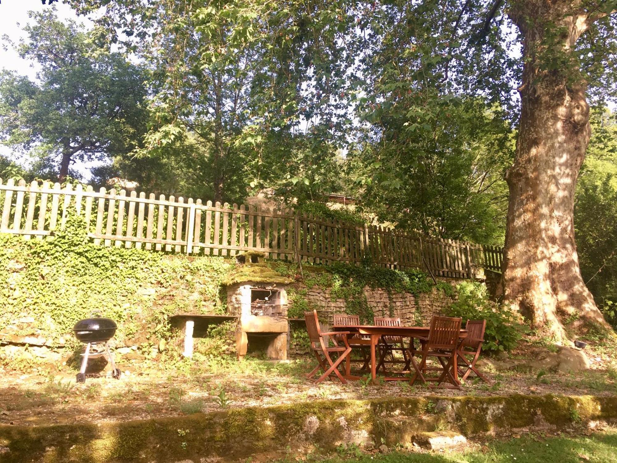 Le Moulin Aux Ans Villa Archignac Exteriör bild